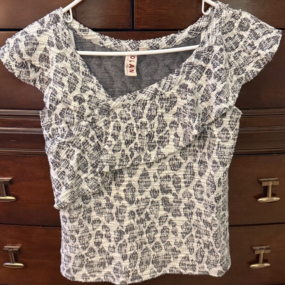 Anthropologie Dolan flutter sleeve leopard print tweed blouse Made in USA